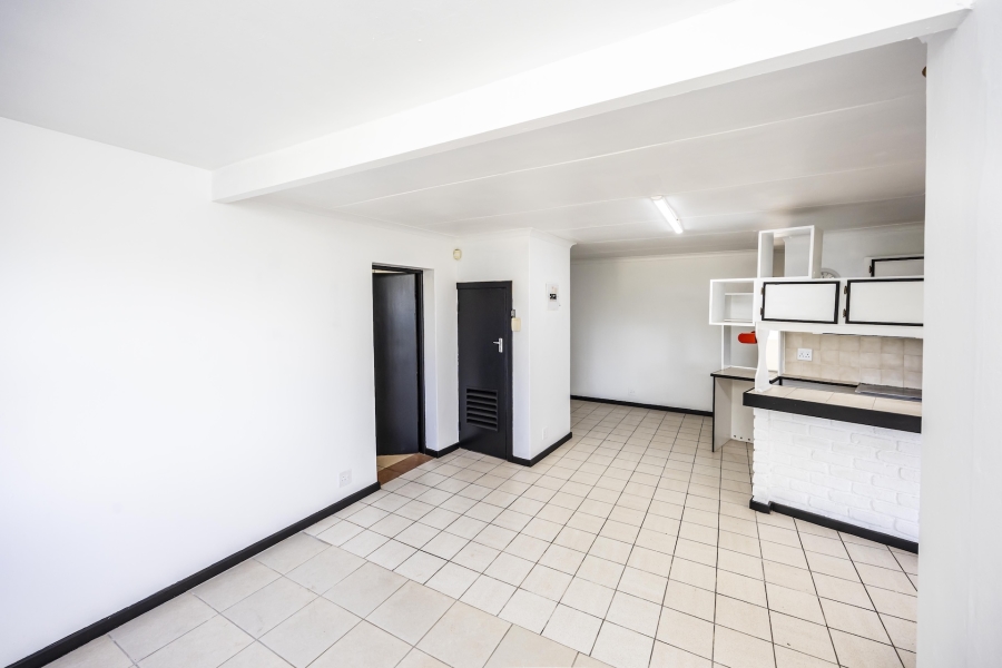 4 Bedroom Property for Sale in Cintsa West Eastern Cape
